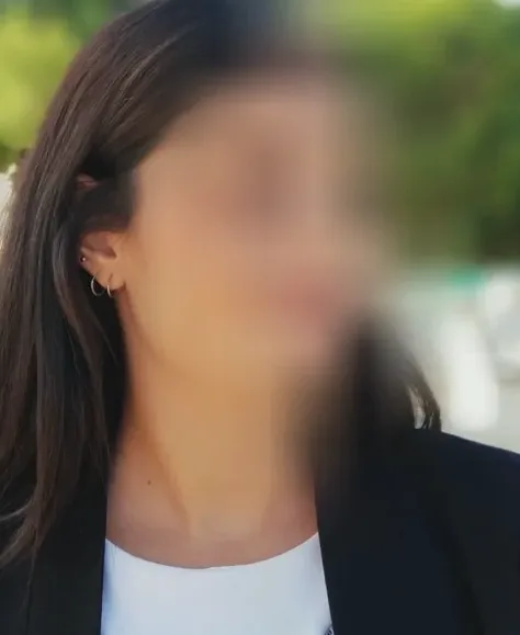 Anja, 33
