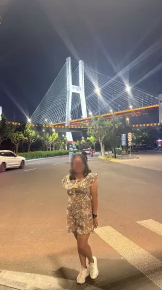 Celina, 34