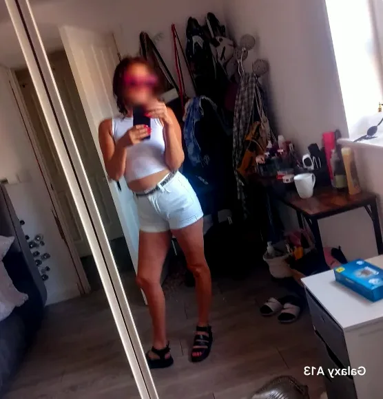 Dilara, 39