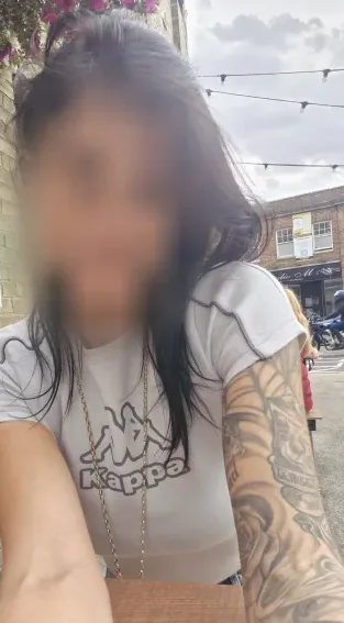 Jasmin, 39