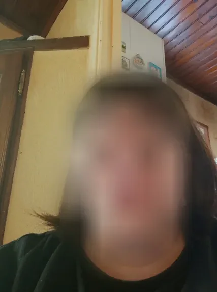 Vivien, 39